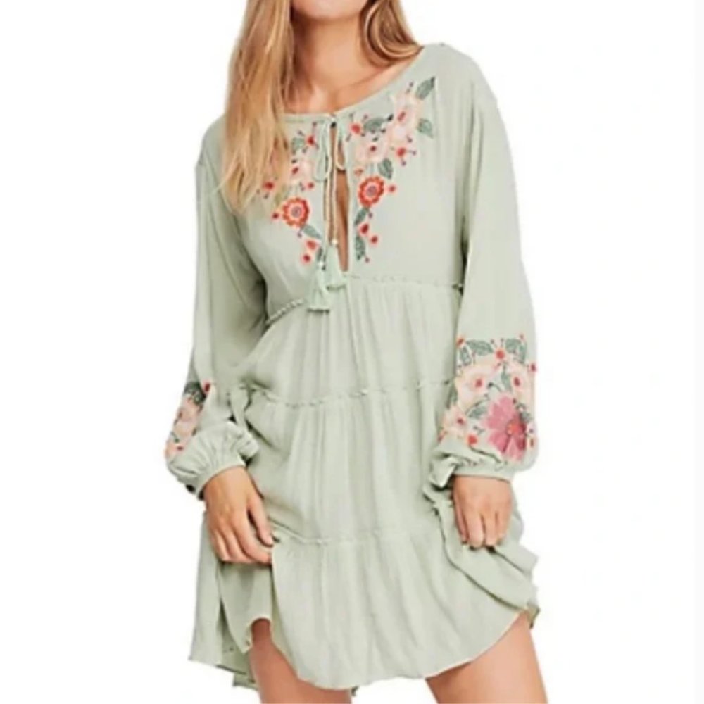 FREE PEOPLE GREEN SPELL ON YOU CRINKLE RAYON TIERED DRESS